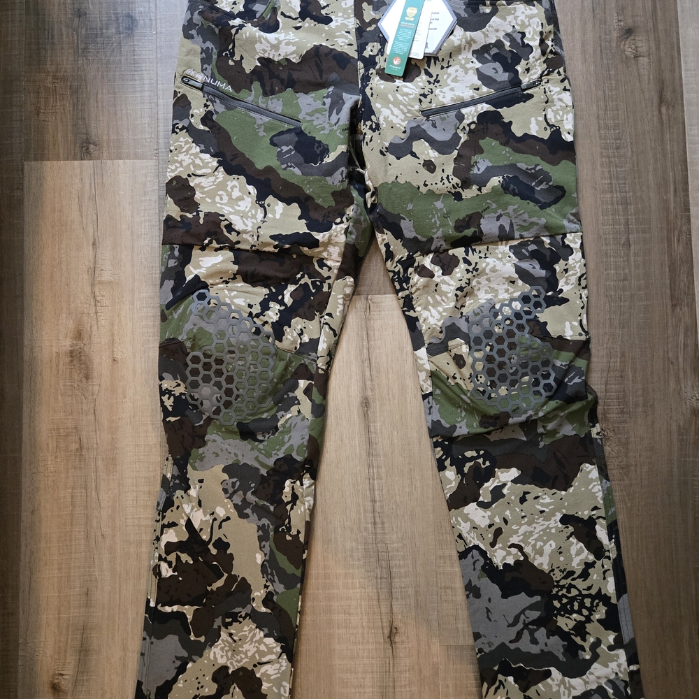 Pnuma Men's Pursuit Hunting Pant